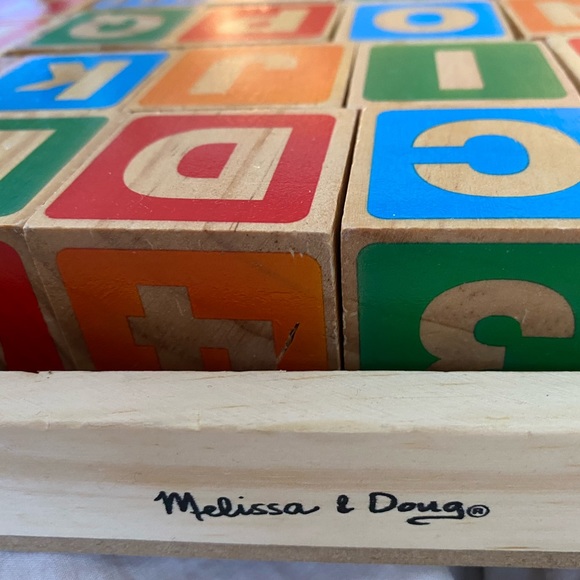 Melissa & Doug ABC+123 Wooden Blocks, Age 3+, 26 Alphabet Blocks - Picture 3 of 13